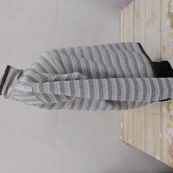 Merrell Women's Cowl Neck Pullover 4850p - Picture 3 of 5